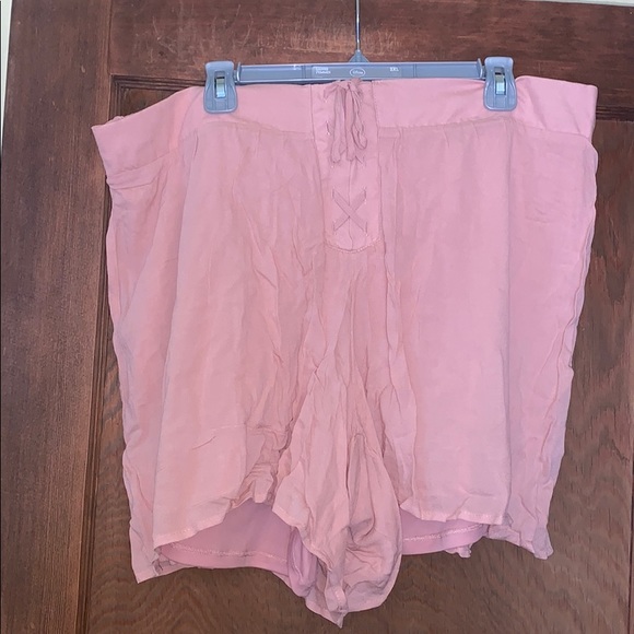 TORRID pink lace front pull on shorts!! - Picture 4 of 5